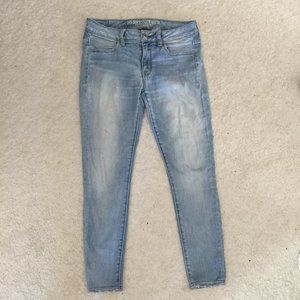 Light Wash Jeggings